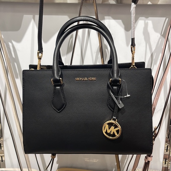 Michael Kors Sheila Medium Center Zip Satchel Crossbody Bag
NWT - Picture 5 of 16